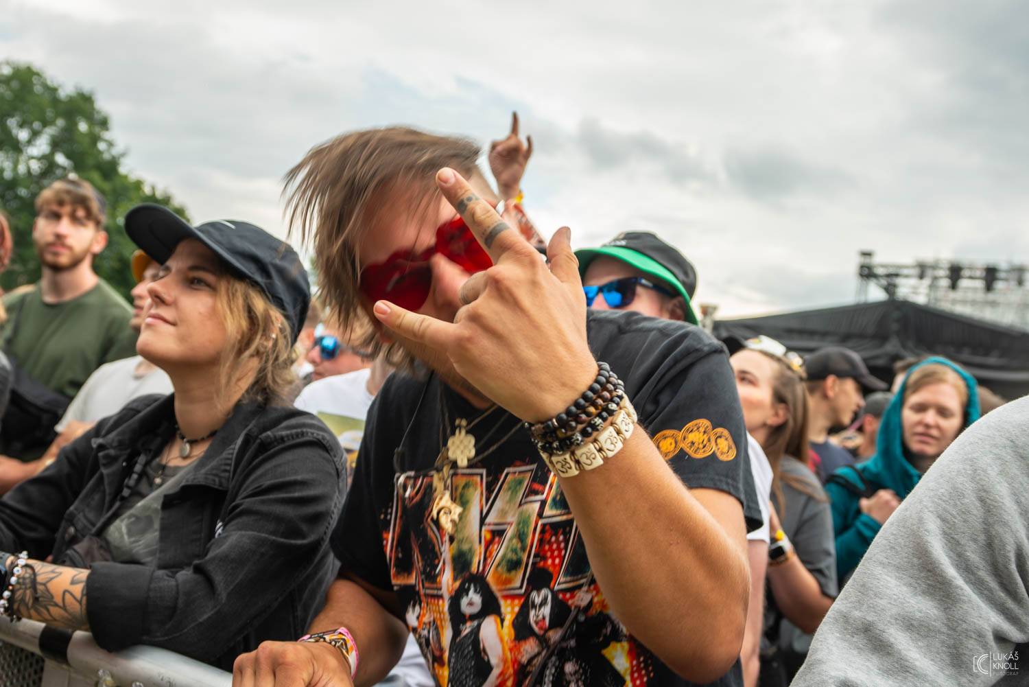 The Offspring a Vypsaná fiXa bavili na Rock for People svými hity, Parkway Drive ohňovou show a překvapili The Amazons