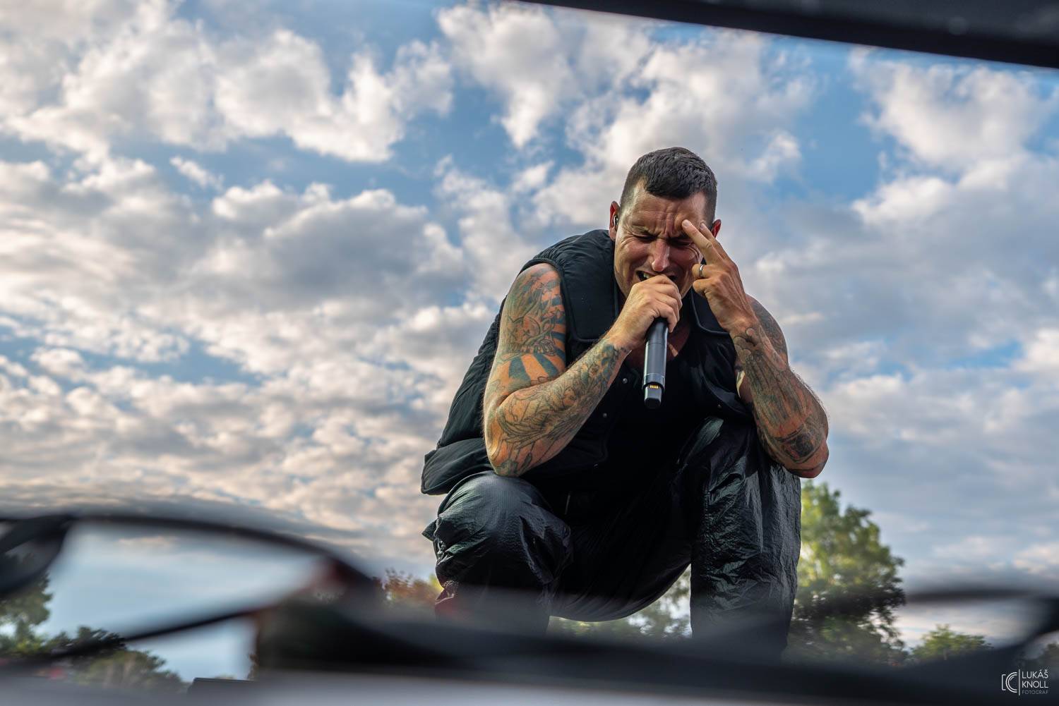 The Offspring a Vypsaná fiXa bavili na Rock for People svými hity, Parkway Drive ohňovou show a překvapili The Amazons