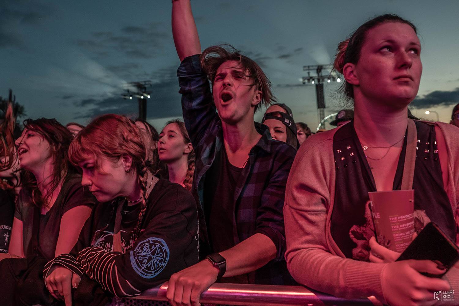 The Offspring a Vypsaná fiXa bavili na Rock for People svými hity, Parkway Drive ohňovou show a překvapili The Amazons