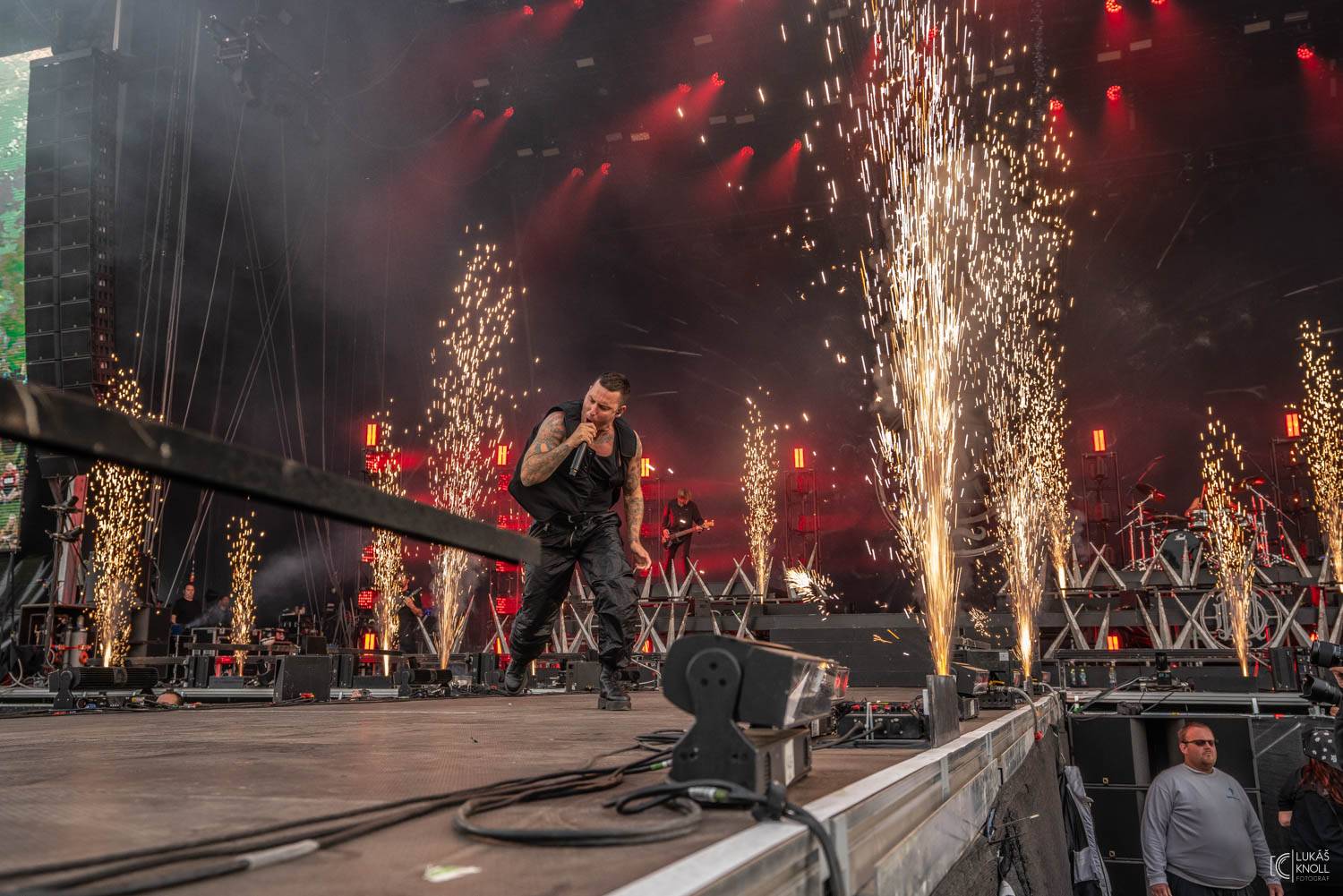 The Offspring a Vypsaná fiXa bavili na Rock for People svými hity, Parkway Drive ohňovou show a překvapili The Amazons