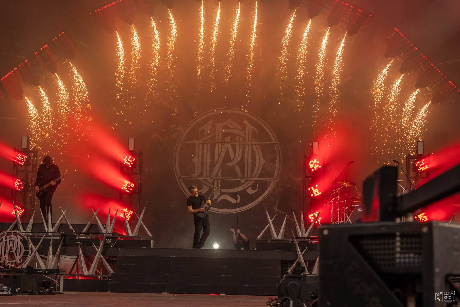 The Offspring a Vypsaná fiXa bavili na Rock for People svými hity, Parkway Drive ohňovou show a překvapili The Amazons