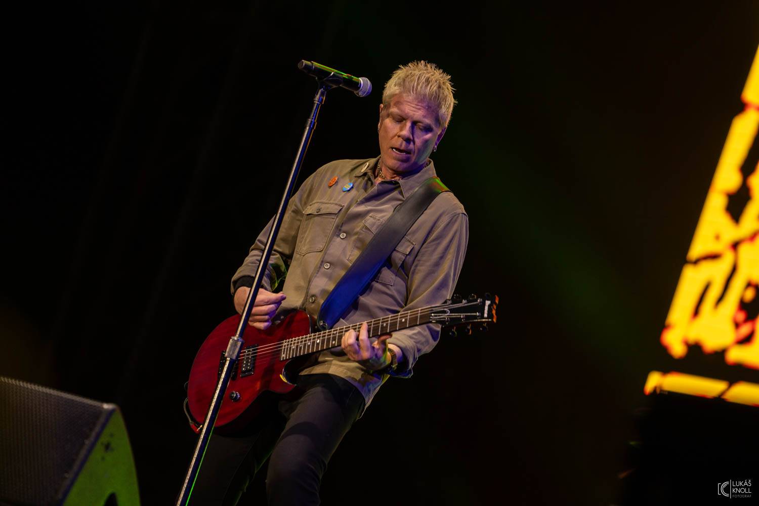 The Offspring a Vypsaná fiXa bavili na Rock for People svými hity, Parkway Drive ohňovou show a překvapili The Amazons