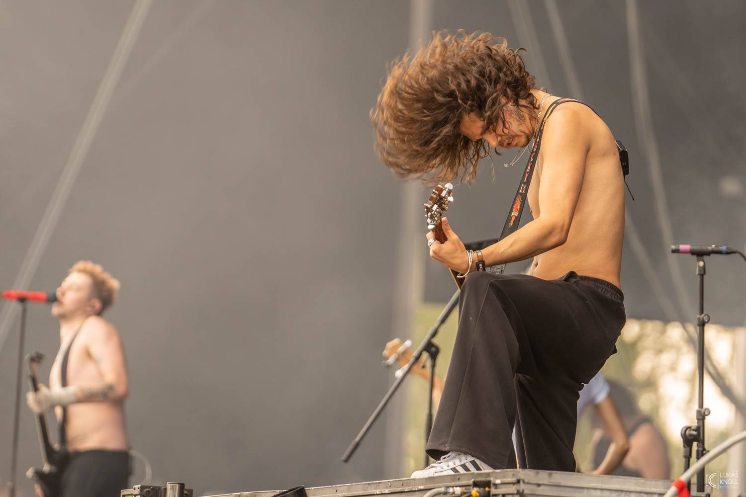 The Offspring a Vypsaná fiXa bavili na Rock for People svými hity, Parkway Drive ohňovou show a překvapili The Amazons