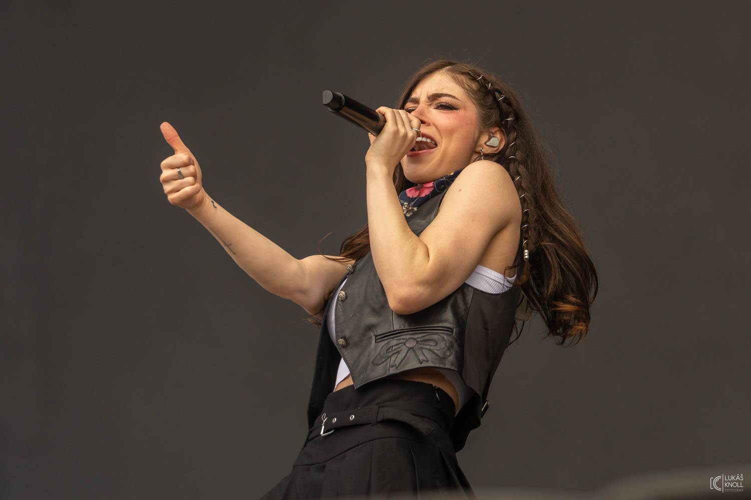 The Offspring a Vypsaná fiXa bavili na Rock for People svými hity, Parkway Drive ohňovou show a překvapili The Amazons