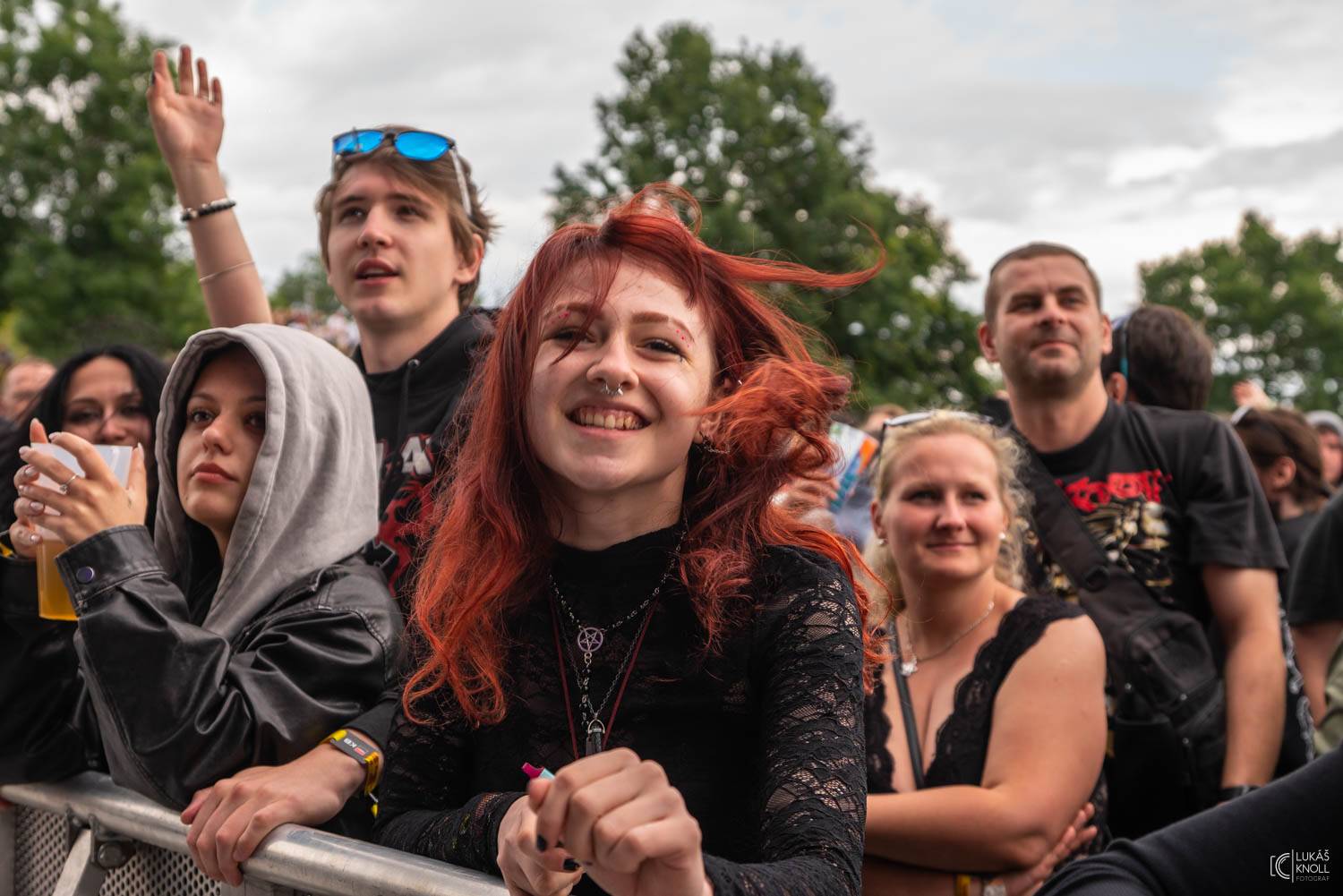 The Offspring a Vypsaná fiXa bavili na Rock for People svými hity, Parkway Drive ohňovou show a překvapili The Amazons