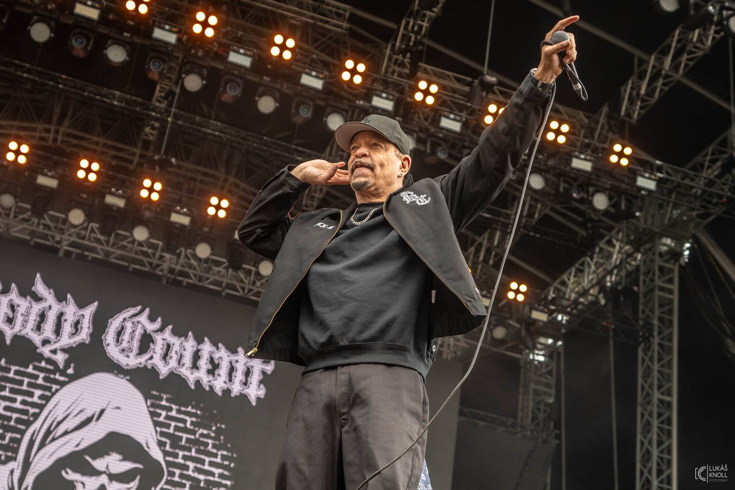 The Offspring a Vypsaná fiXa bavili na Rock for People svými hity, Parkway Drive ohňovou show a překvapili The Amazons