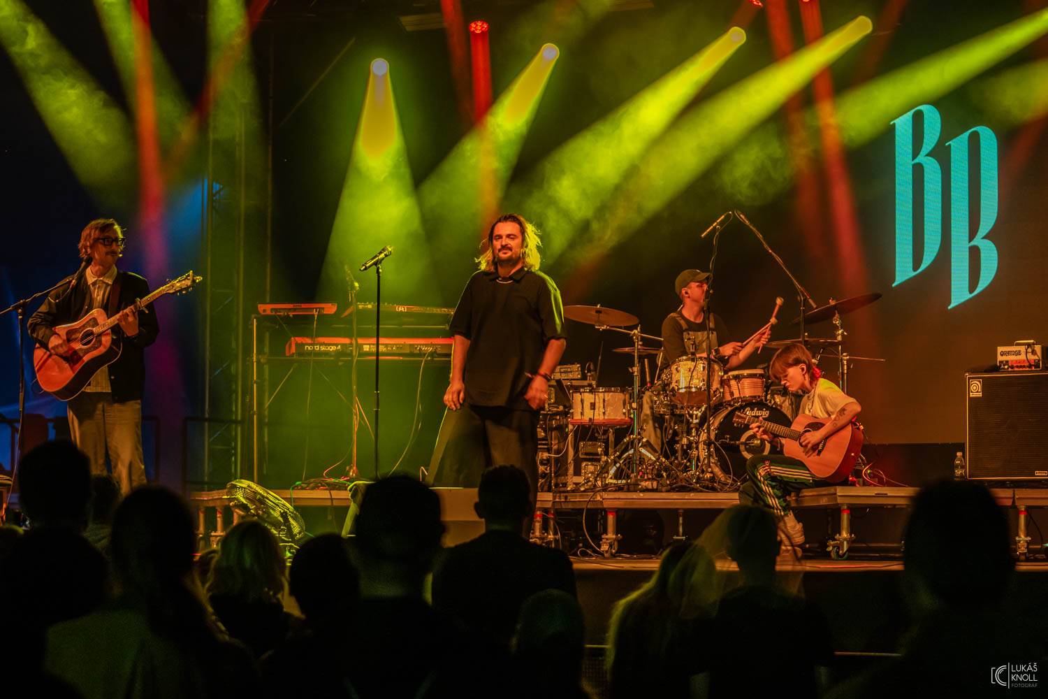 Sum 41, Mňága a Žďorp, J.A.R. i Keanu Reeves s Dogstar. To byl třetí den na Rock for People