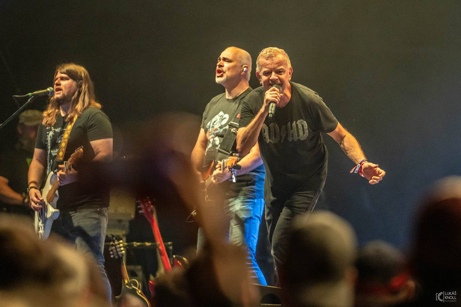 Sum 41, Mňága a Žďorp, J.A.R. i Keanu Reeves s Dogstar. To byl třetí den na Rock for People