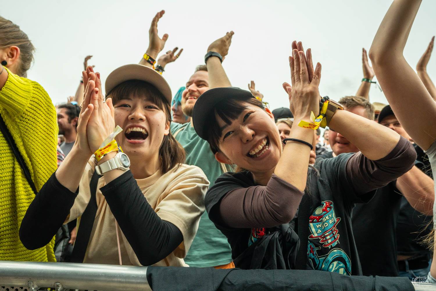 Sum 41, Mňága a Žďorp, J.A.R. i Keanu Reeves s Dogstar. To byl třetí den na Rock for People