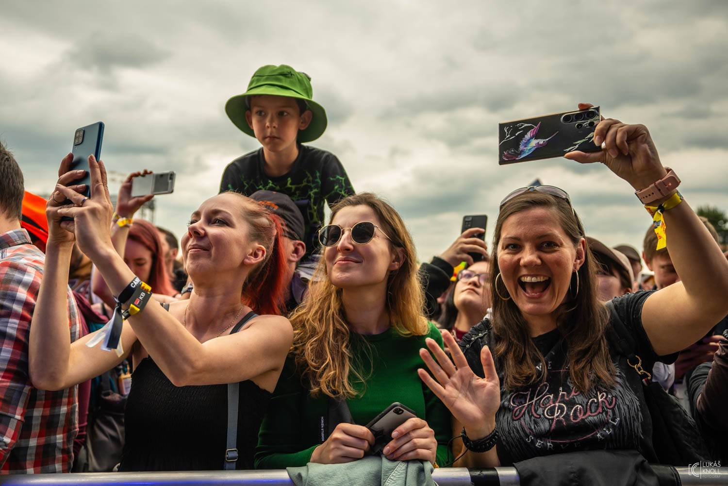 Sum 41, Mňága a Žďorp, J.A.R. i Keanu Reeves s Dogstar. To byl třetí den na Rock for People