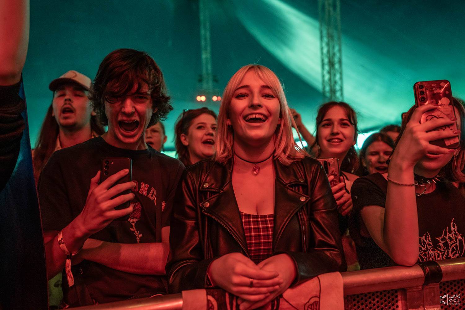 Sum 41, Mňága a Žďorp, J.A.R. i Keanu Reeves s Dogstar. To byl třetí den na Rock for People