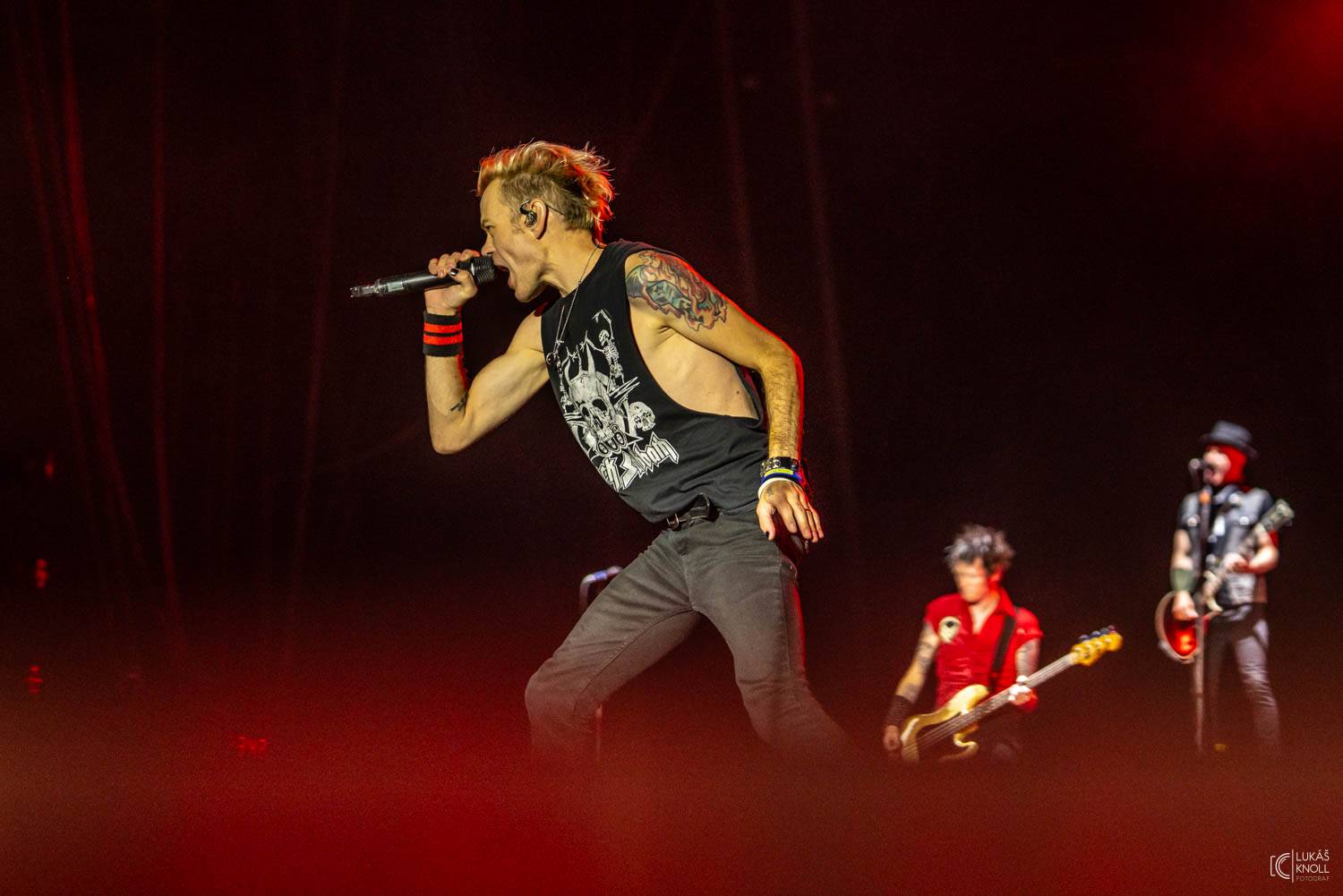 Sum 41, Mňága a Žďorp, J.A.R. i Keanu Reeves s Dogstar. To byl třetí den na Rock for People