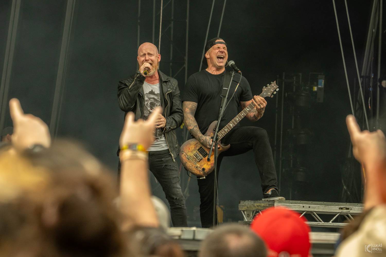 Sum 41, Mňága a Žďorp, J.A.R. i Keanu Reeves s Dogstar. To byl třetí den na Rock for People