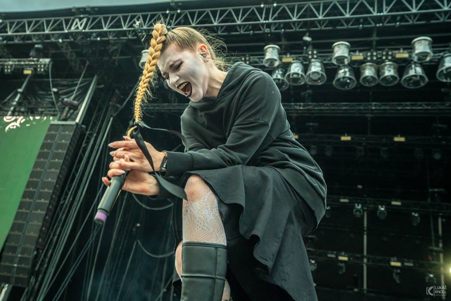 Sum 41, Mňága a Žďorp, J.A.R. i Keanu Reeves s Dogstar. To byl třetí den na Rock for People