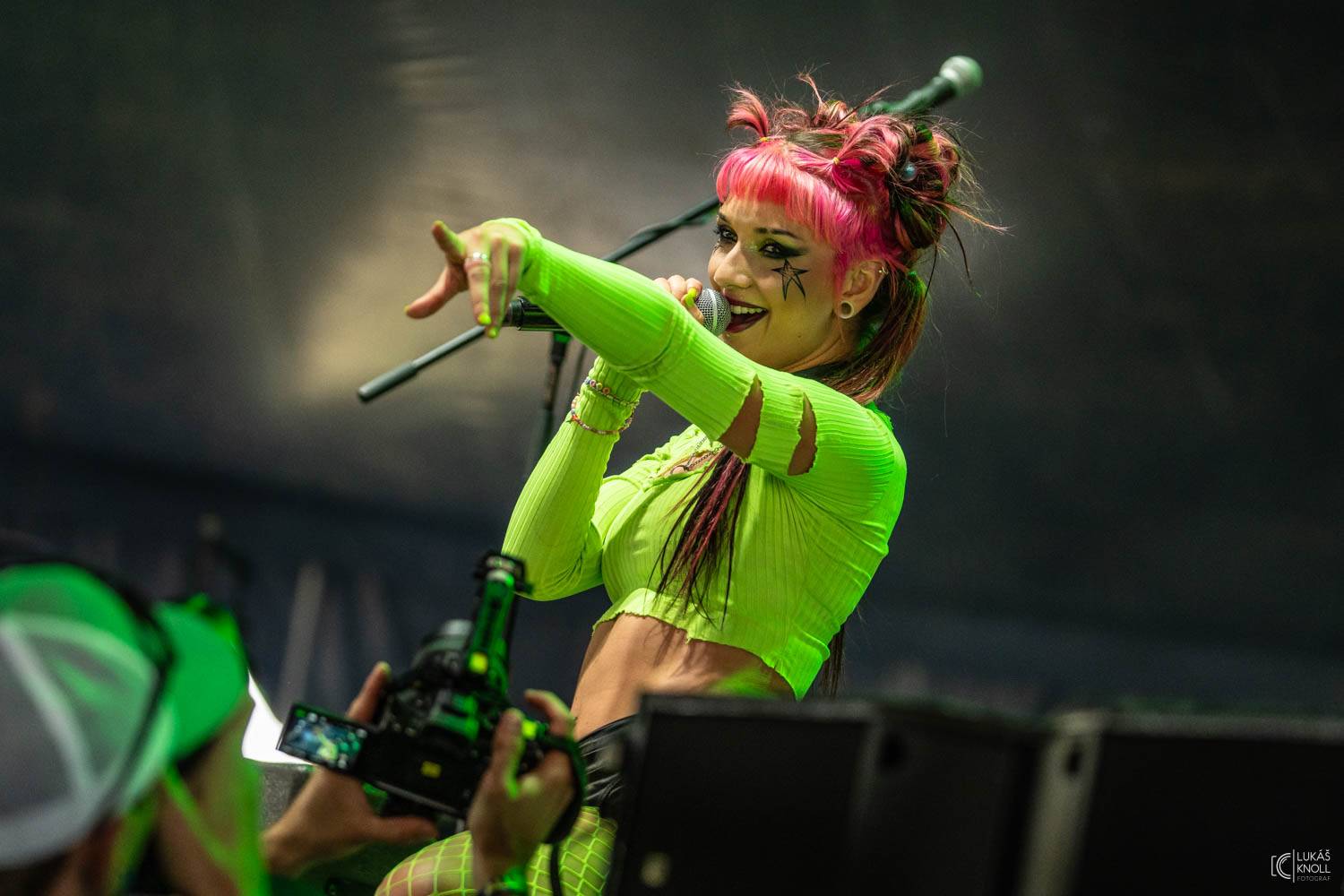 Sum 41, Mňága a Žďorp, J.A.R. i Keanu Reeves s Dogstar. To byl třetí den na Rock for People