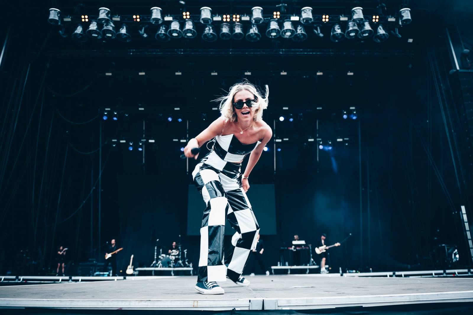 ONLINE: Rock for People jde do finále. V sobotu přiveze Yungbluda, Pendulum, Skyline i speciální překvapení v podobě Palaye Royale