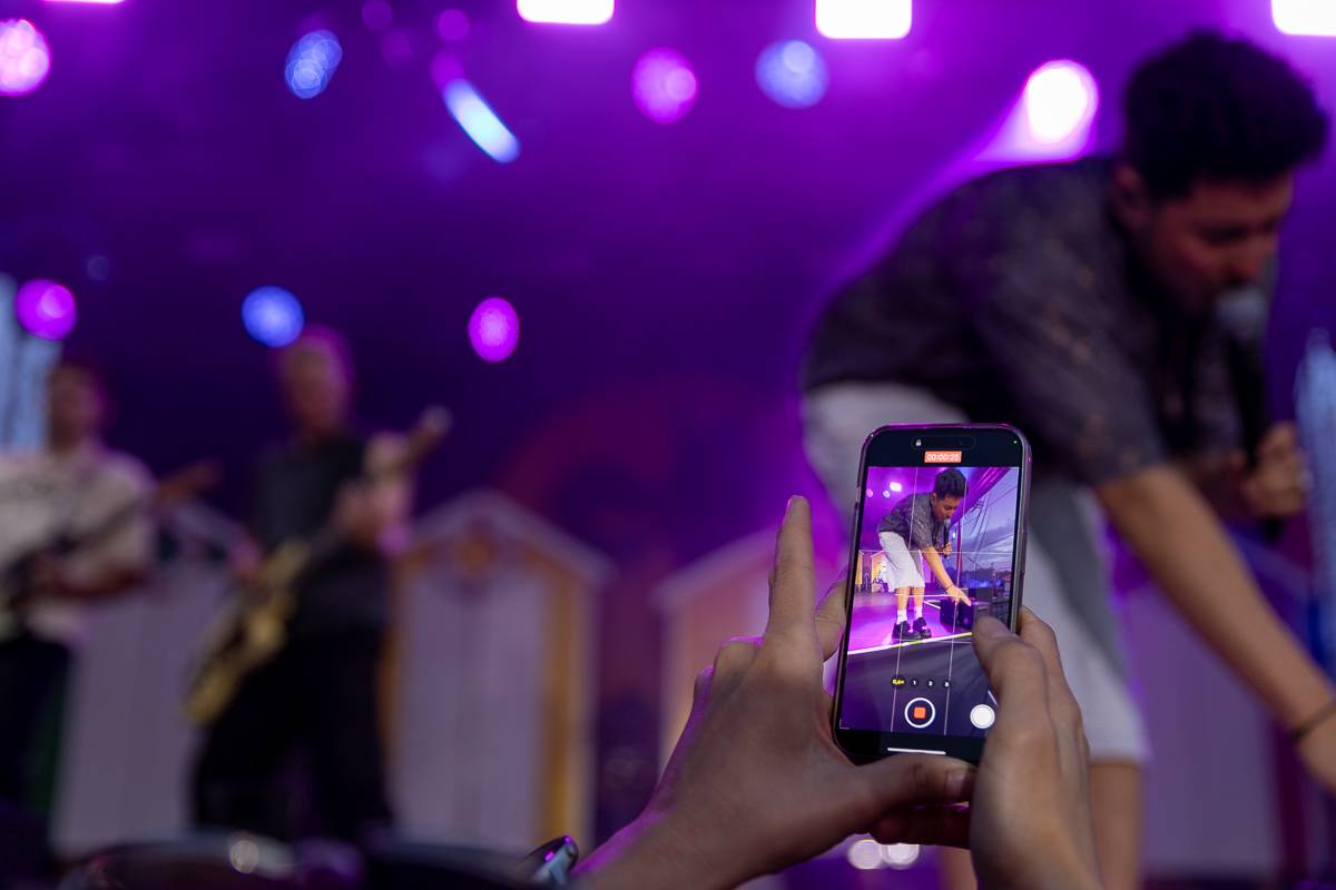 Mirai Summer Fest v Praze se nesl v duchu oslavy léta a pohody, kapela na něm oznámila koncert v Edenu