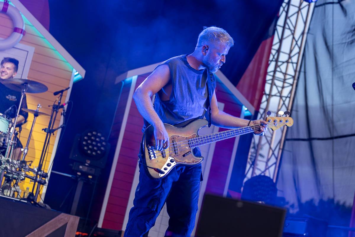 Mirai Summer Fest v Praze se nesl v duchu oslavy léta a pohody, kapela na něm oznámila koncert v Edenu