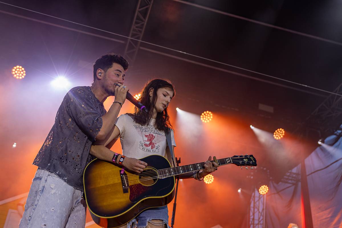 Mirai Summer Fest v Praze se nesl v duchu oslavy léta a pohody, kapela na něm oznámila koncert v Edenu