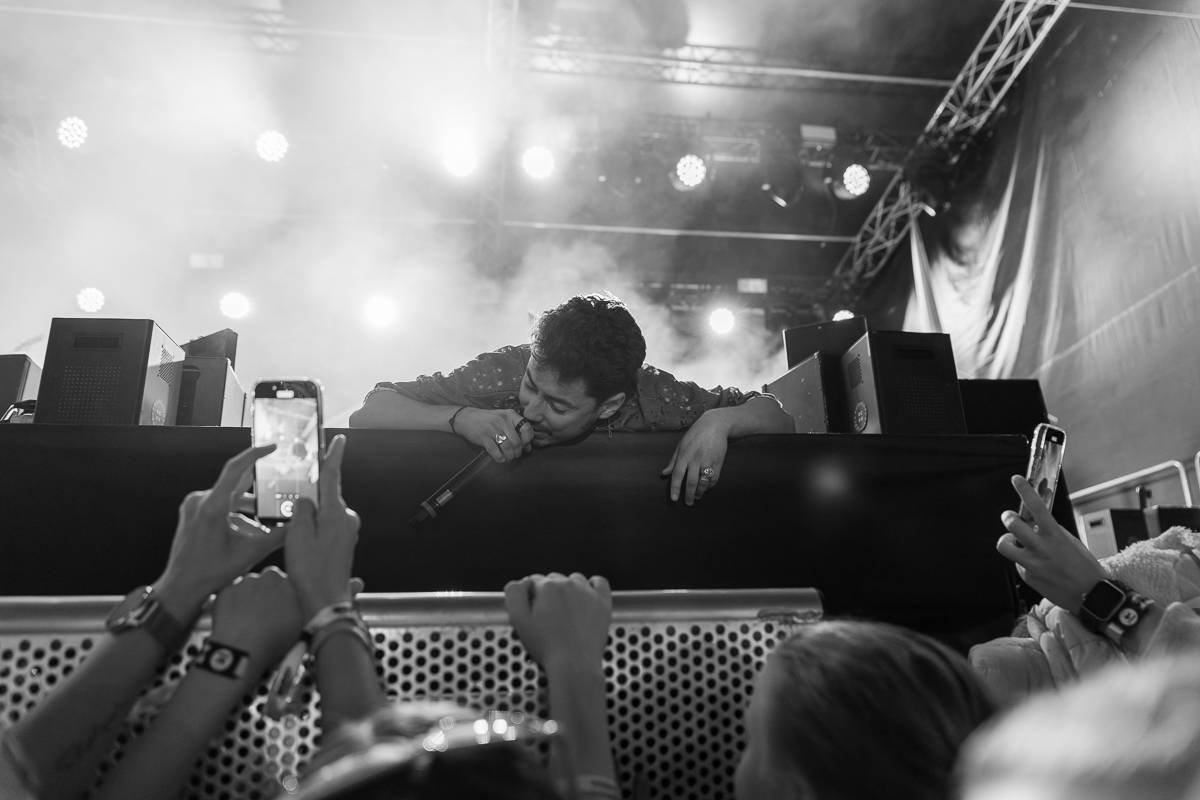 Mirai Summer Fest v Praze se nesl v duchu oslavy léta a pohody, kapela na něm oznámila koncert v Edenu