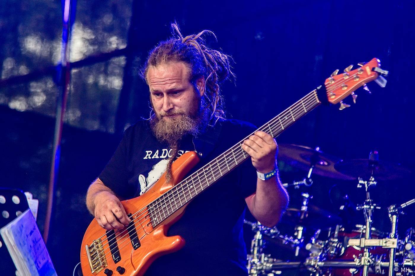 Vypsaná fiXa či Znouzectnost hráli pro dobrou věc. Výtěžek z koncertu u Nepomuku poputuje na opravy zámku Zelená Hora