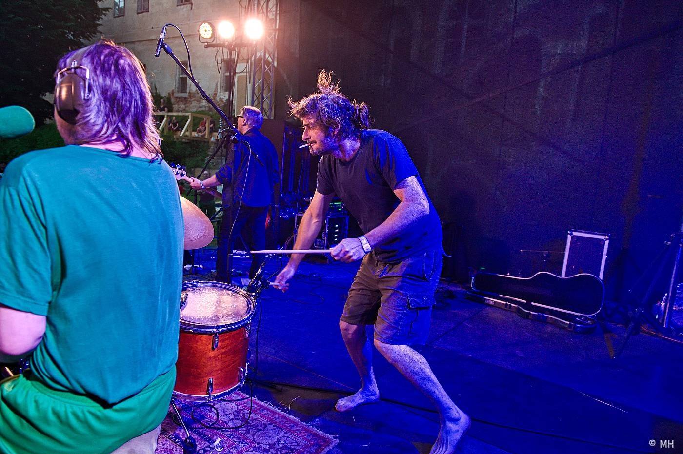 Vypsaná fiXa či Znouzectnost hráli pro dobrou věc. Výtěžek z koncertu u Nepomuku poputuje na opravy zámku Zelená Hora