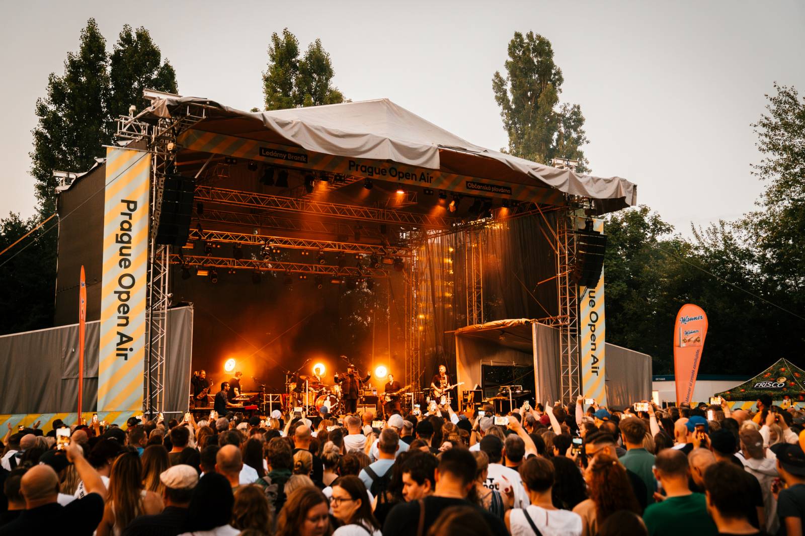 IMT Smile poručili počasí, do Ledáren Braník si pozvali Bena Cristovao