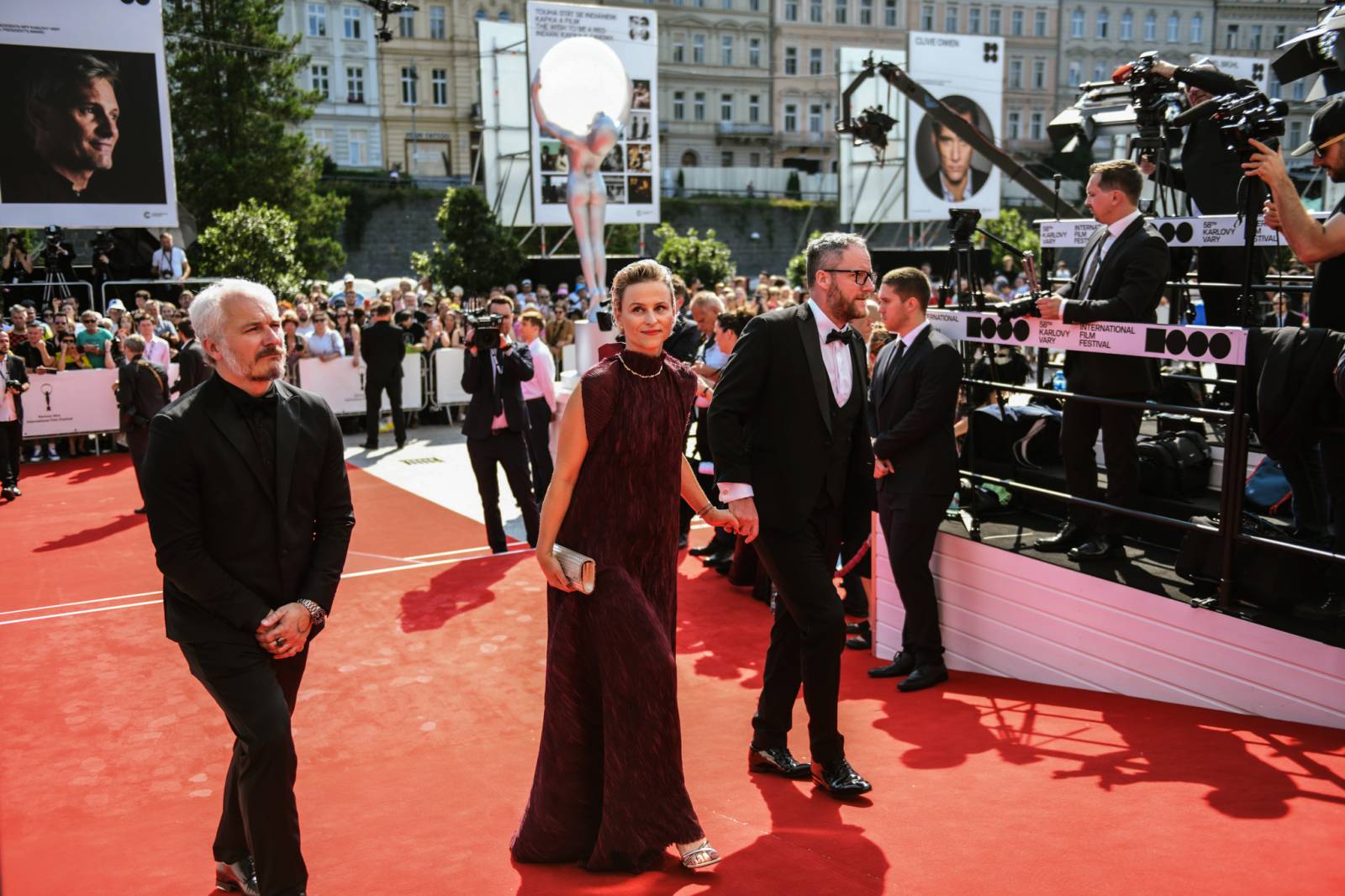 Cenu prezidenta MFF v Karlových Varech převzal Viggo Mortensen, na Mattoni Life Baru zářili Lenny a PSH