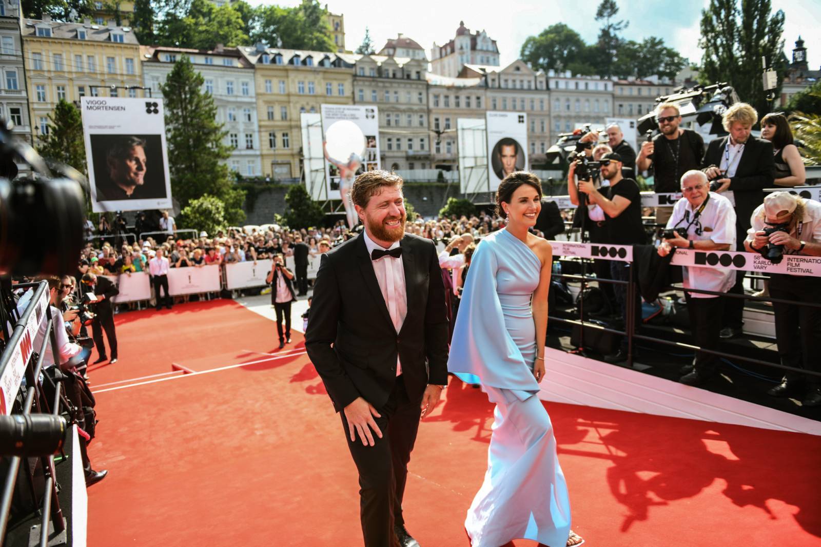 Cenu prezidenta MFF v Karlových Varech převzal Viggo Mortensen, na Mattoni Life Baru zářili Lenny a PSH