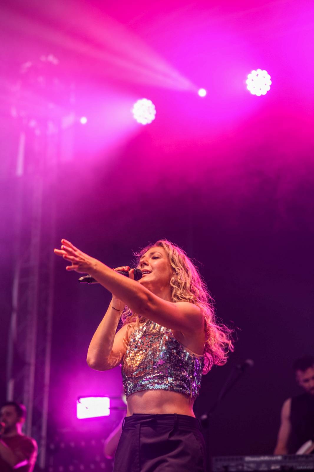 Cenu prezidenta MFF v Karlových Varech převzal Viggo Mortensen, na Mattoni Life Baru zářili Lenny a PSH