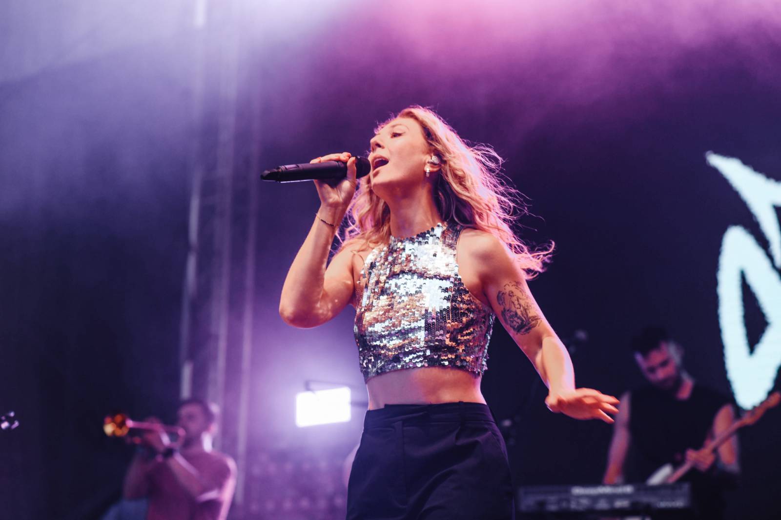 Cenu prezidenta MFF v Karlových Varech převzal Viggo Mortensen, na Mattoni Life Baru zářili Lenny a PSH