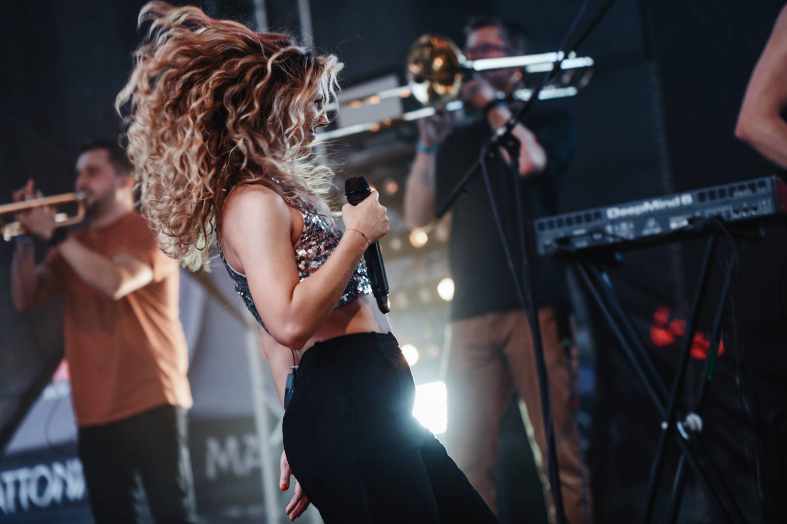 Cenu prezidenta MFF v Karlových Varech převzal Viggo Mortensen, na Mattoni Life Baru zářili Lenny a PSH