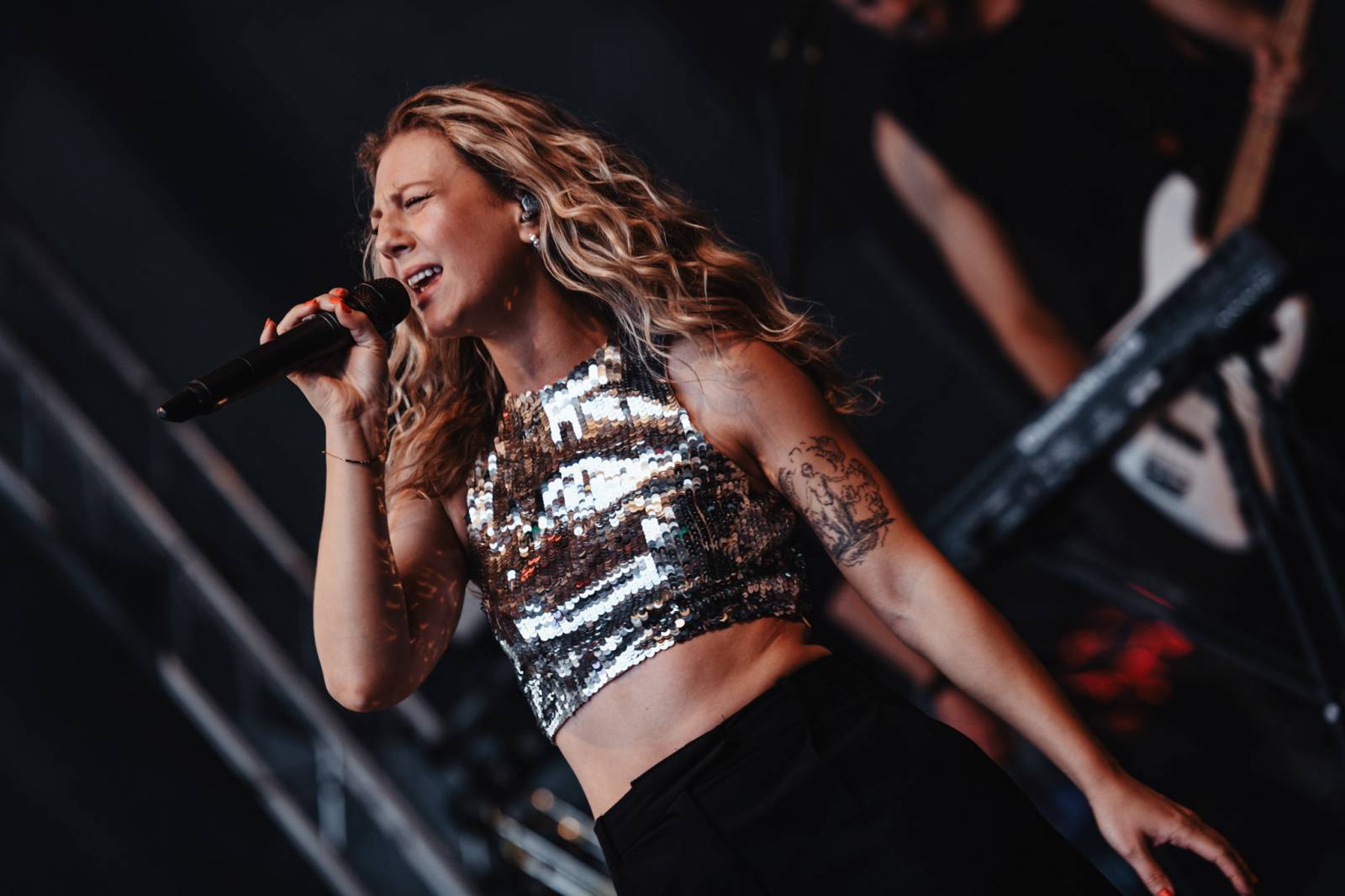 Cenu prezidenta MFF v Karlových Varech převzal Viggo Mortensen, na Mattoni Life Baru zářili Lenny a PSH