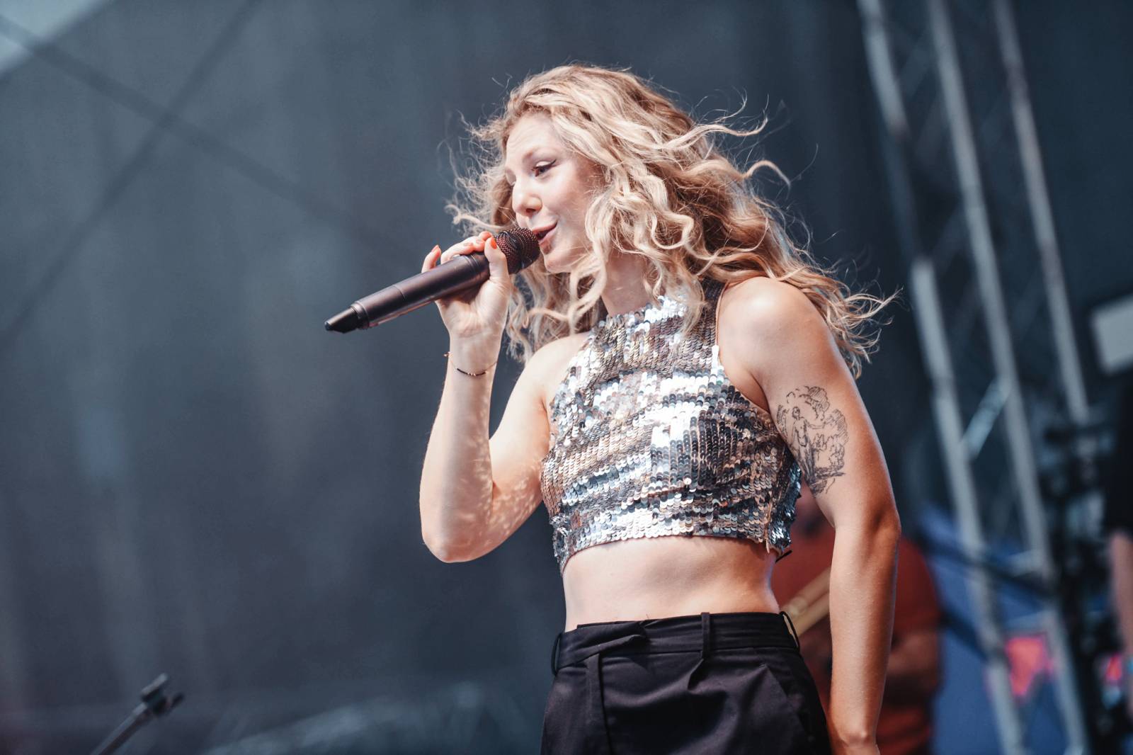 Cenu prezidenta MFF v Karlových Varech převzal Viggo Mortensen, na Mattoni Life Baru zářili Lenny a PSH