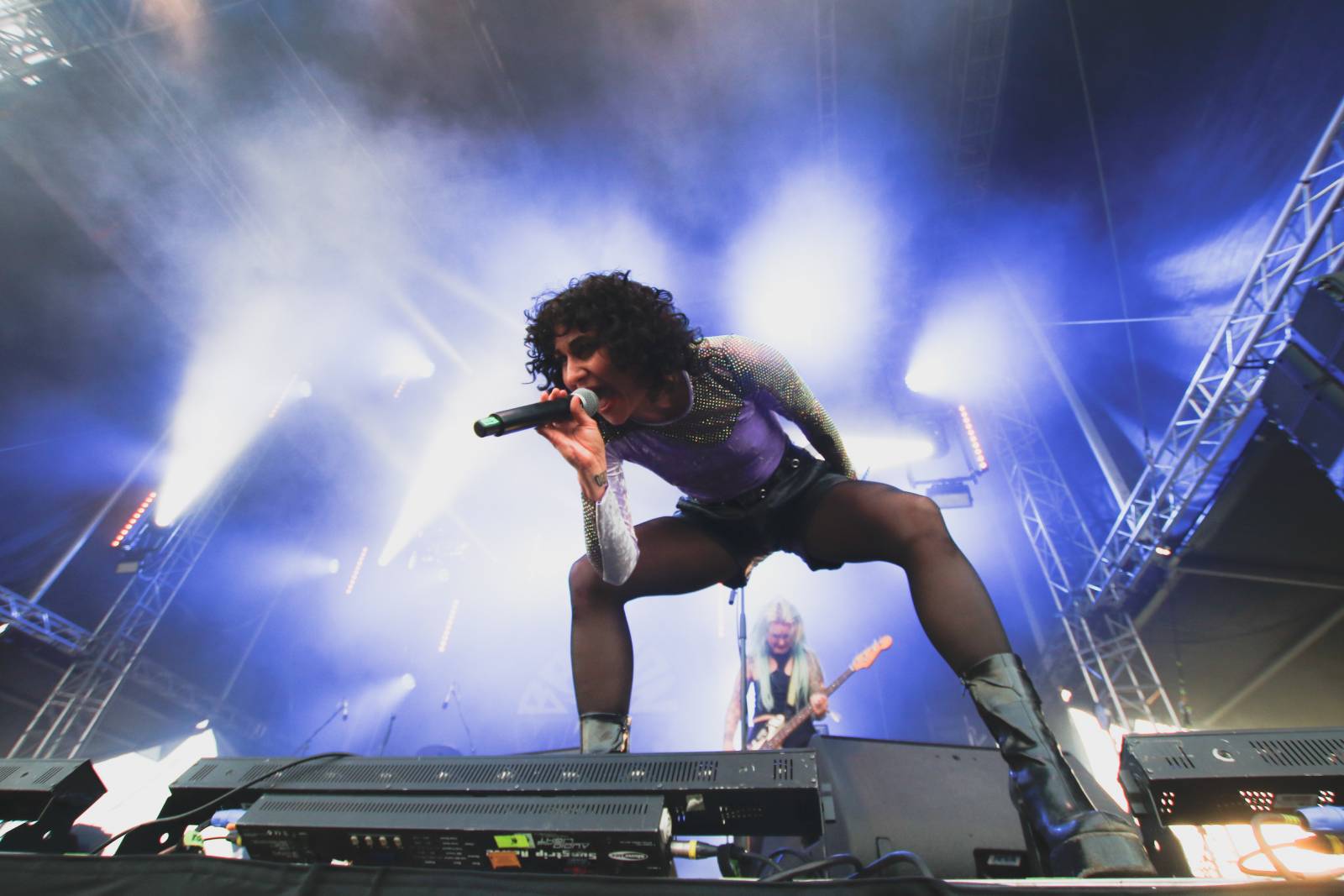 Mighty Sounds, den první: Legendární Cock Sparrer, srdíčkoví Polar a australské krysičky Dune Rats