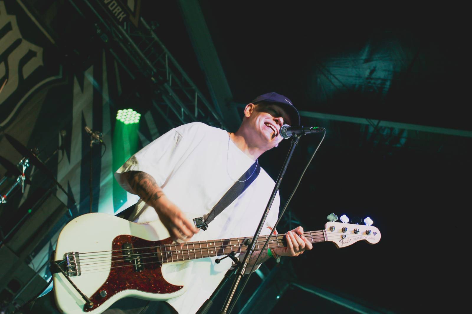 Mighty Sounds, den první: Legendární Cock Sparrer, srdíčkoví Polar a australské krysičky Dune Rats