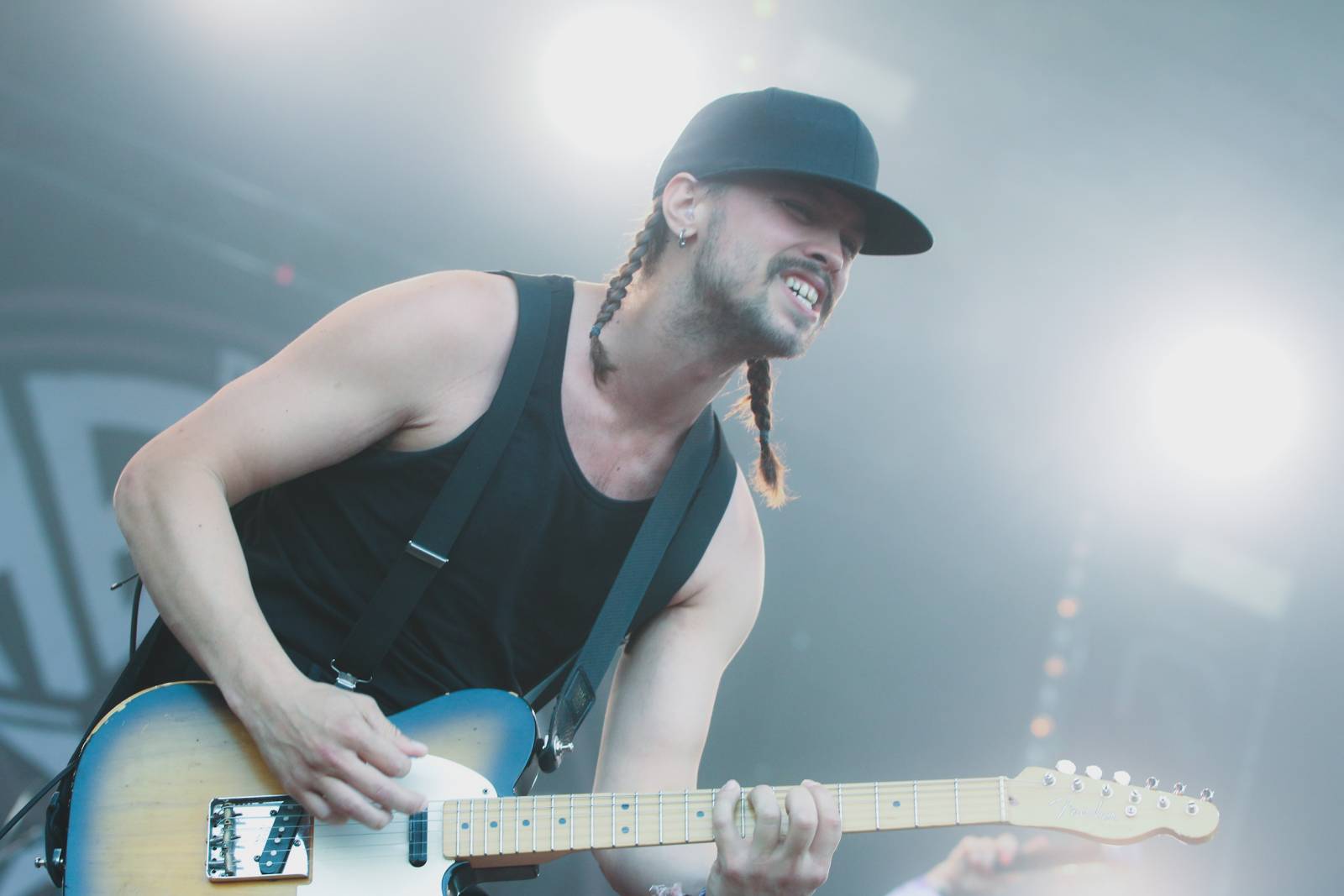 Mighty Sounds, den první: Legendární Cock Sparrer, srdíčkoví Polar a australské krysičky Dune Rats