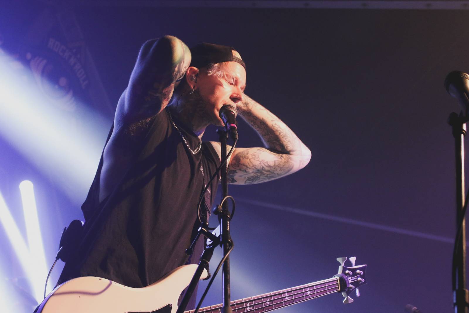 Mighty Sounds, den první: Legendární Cock Sparrer, srdíčkoví Polar a australské krysičky Dune Rats