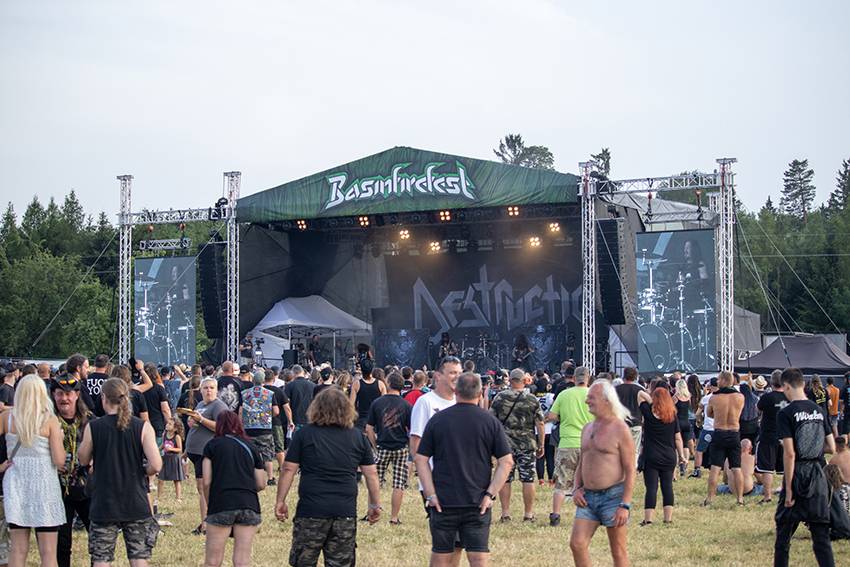 Basinfirefest uzavřeli legendární Destruction, Blind Guardian, Cradle of Filth nebo Pan Lynx