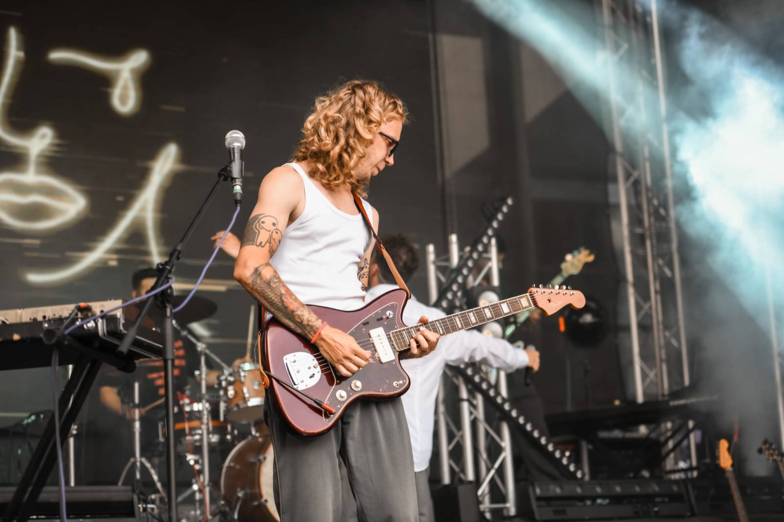 Na Mattoni Life Baru ve Varech to žije, nabízí koncerty i módní přehlídky