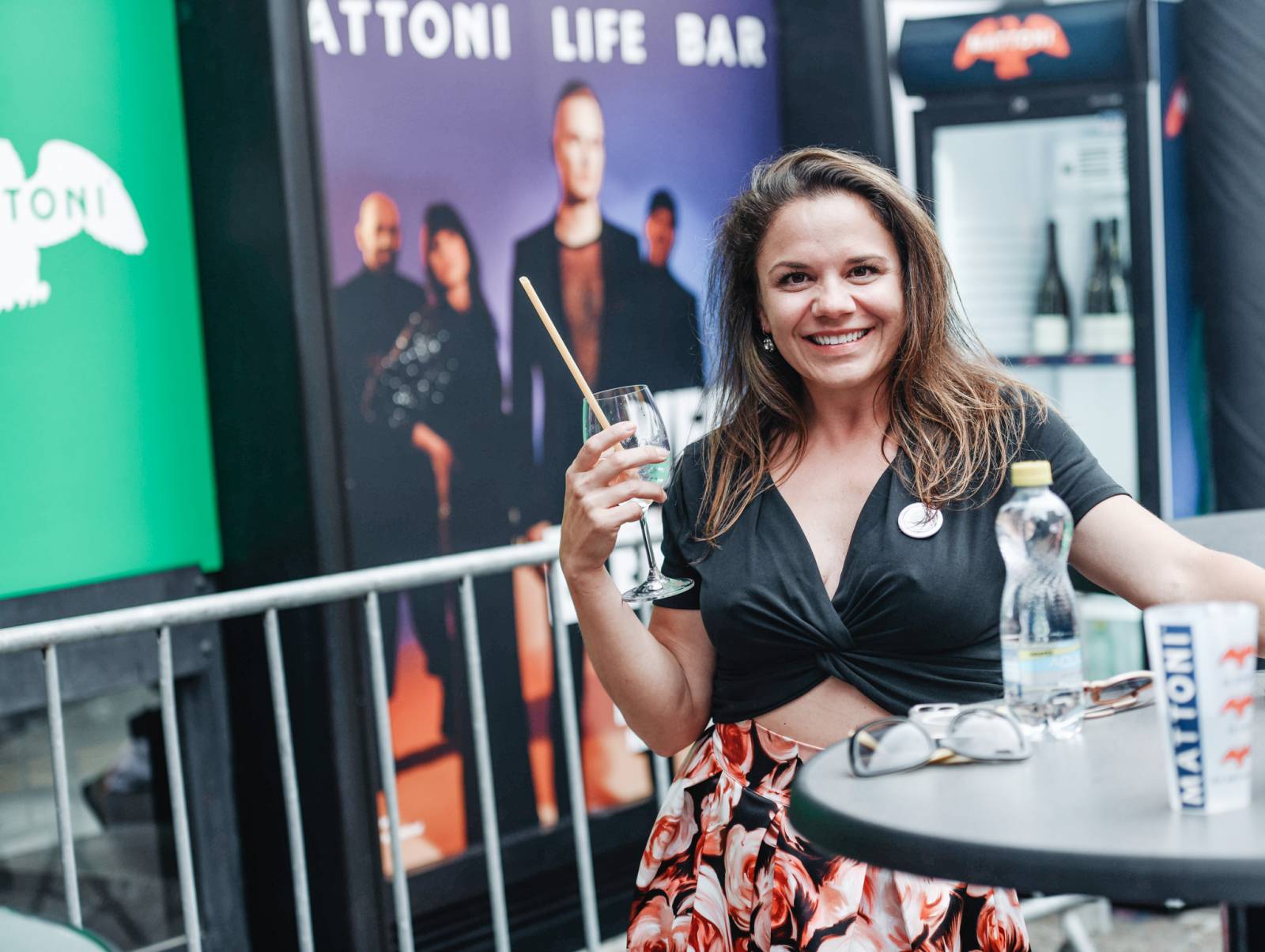 Na Mattoni Life Baru ve Varech to žije, nabízí koncerty i módní přehlídky