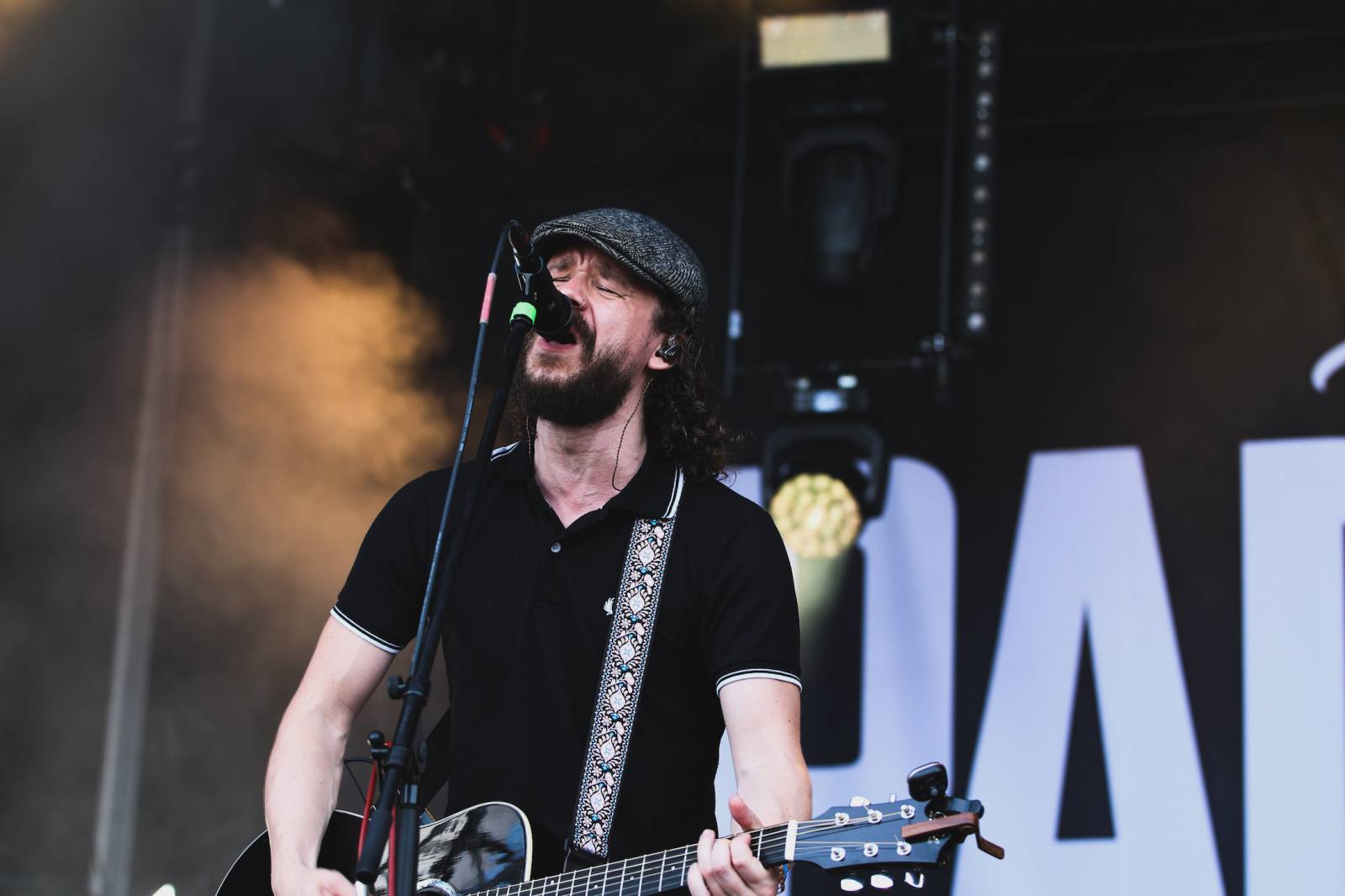 Mighty Sounds, den druhý: Ikoničtí Bad Religion, hajzlákový atentát s Gutalax a rock’n’rolloví gentlemani The Hives