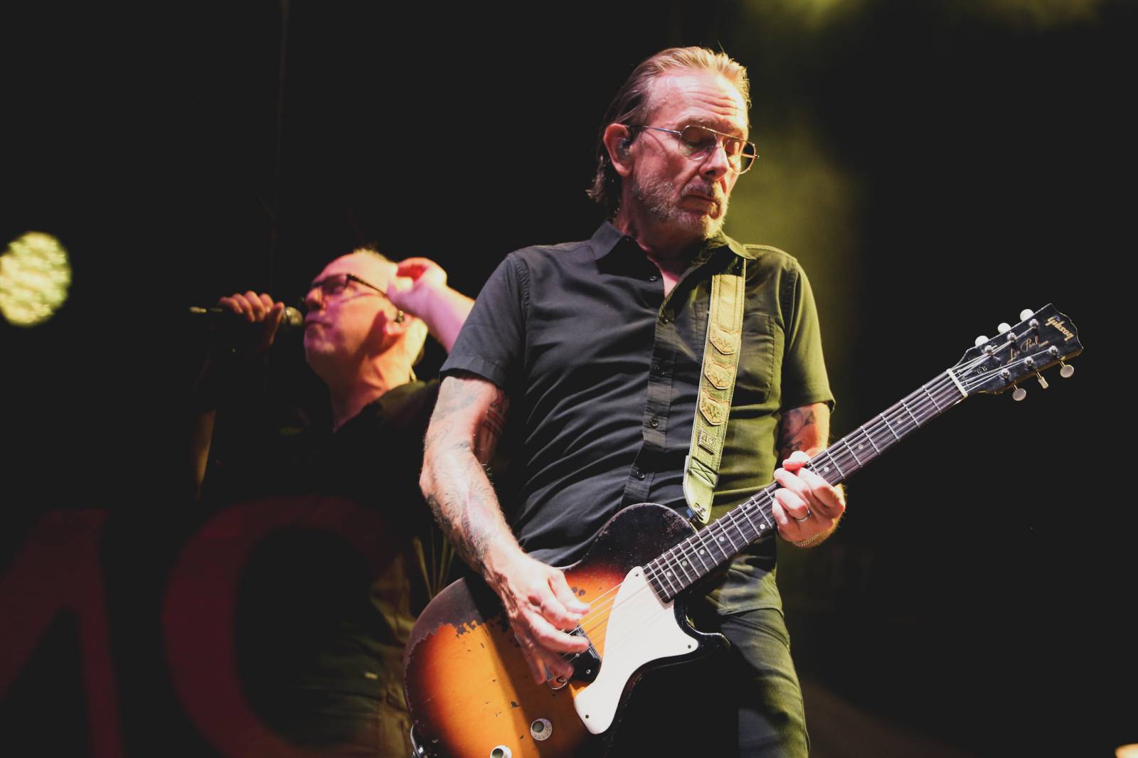 Mighty Sounds, den druhý: Ikoničtí Bad Religion, hajzlákový atentát s Gutalax a rock’n’rolloví gentlemani The Hives