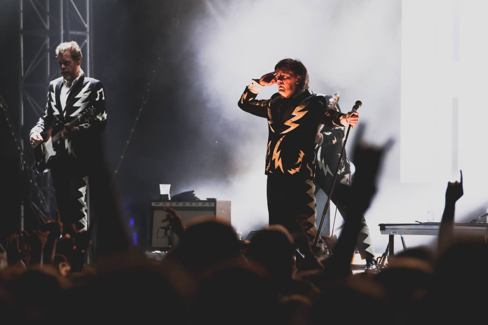 Mighty Sounds, den druhý: Ikoničtí Bad Religion, hajzlákový atentát s Gutalax a rock’n’rolloví gentlemani The Hives