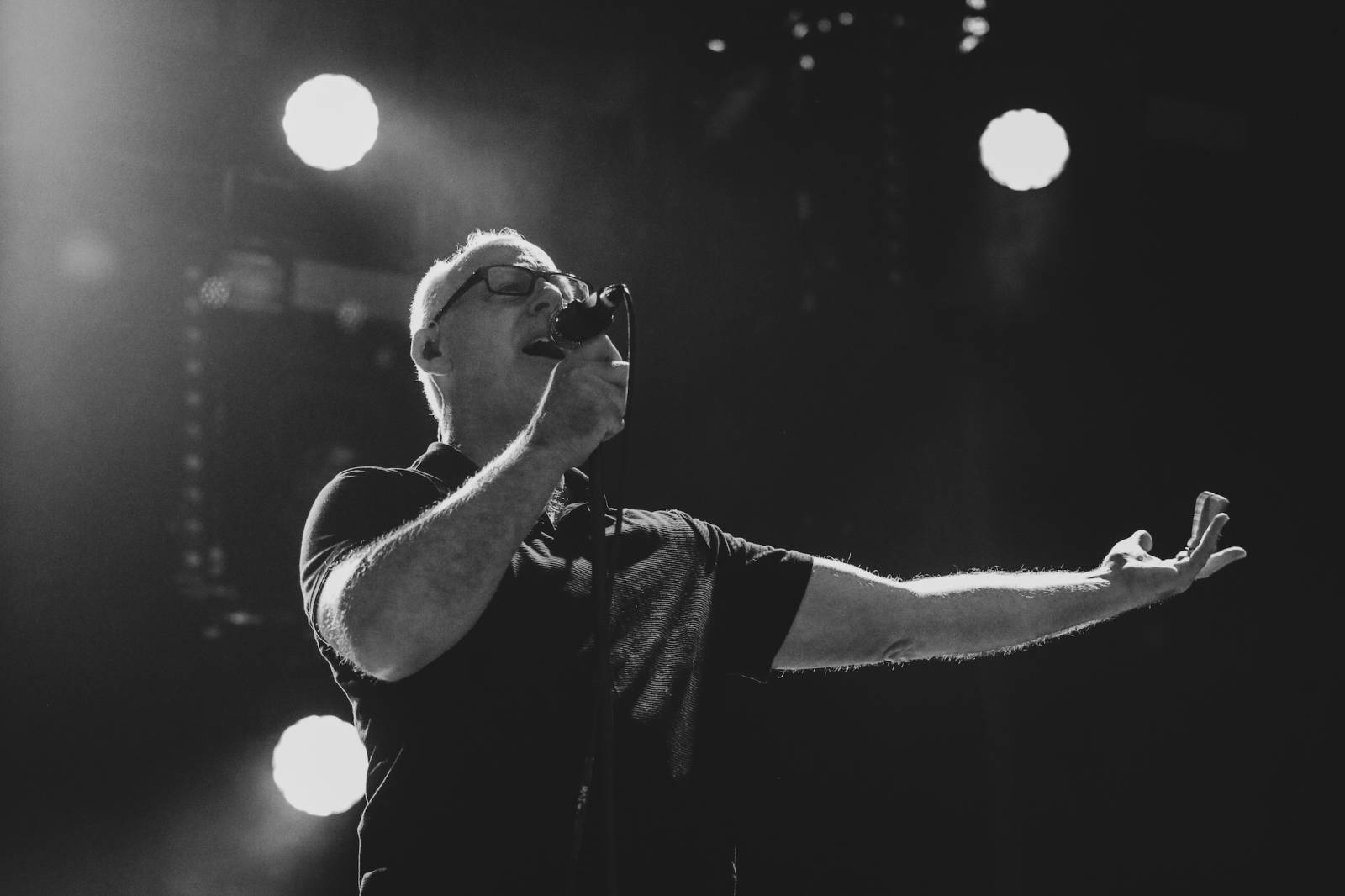 Mighty Sounds, den druhý: Ikoničtí Bad Religion, hajzlákový atentát s Gutalax a rock’n’rolloví gentlemani The Hives