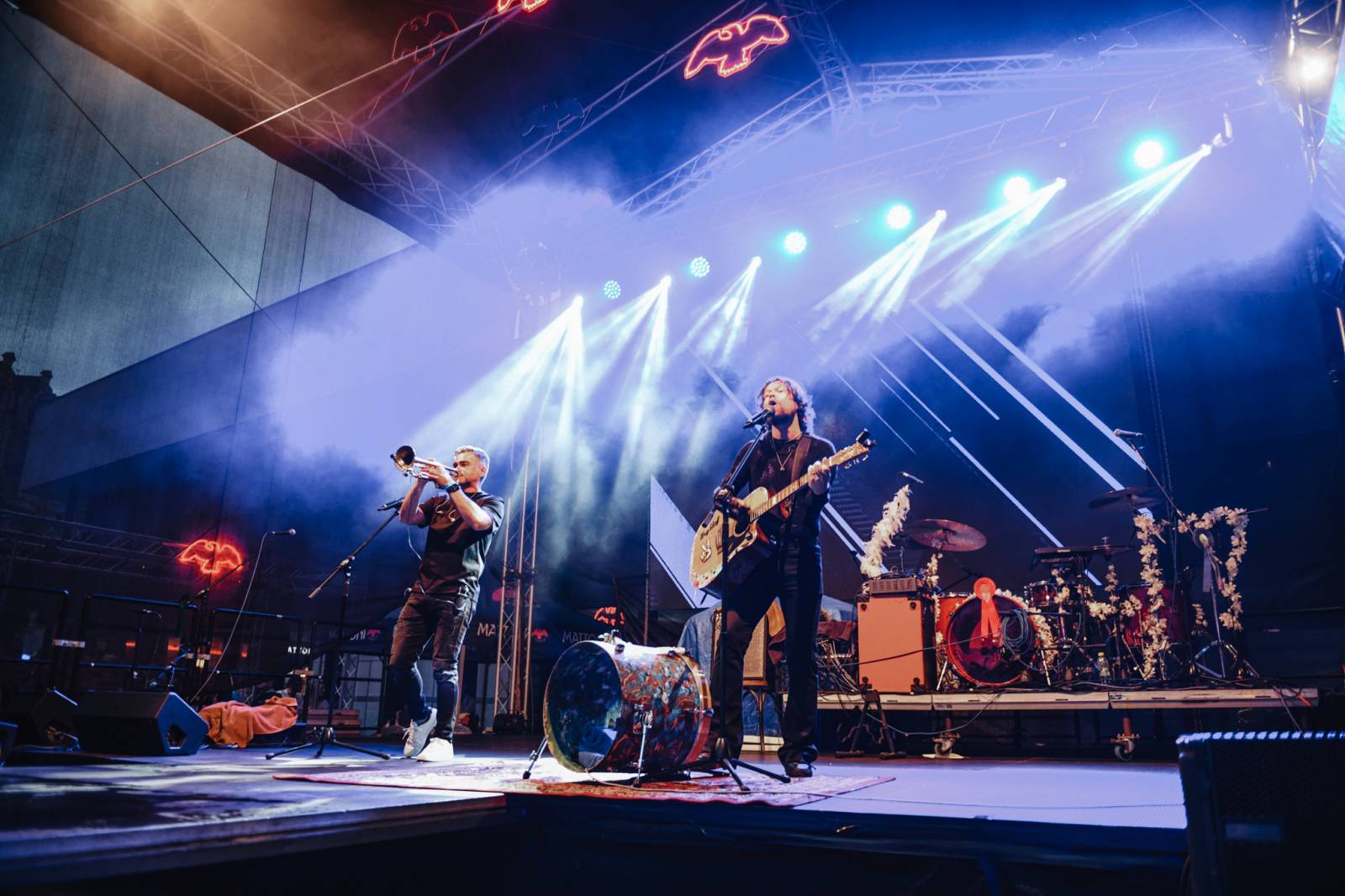 Richard Krajčo rozezpíval Karlovy Vary hity Kryštof, vystoupili i Bert & Friends