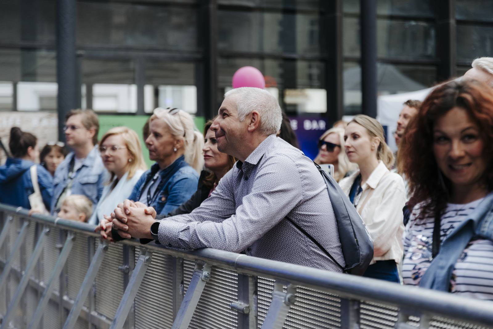 V Karlových Varech převzali stráž Zrní a Kapitán Demo, na koncertech měli plno