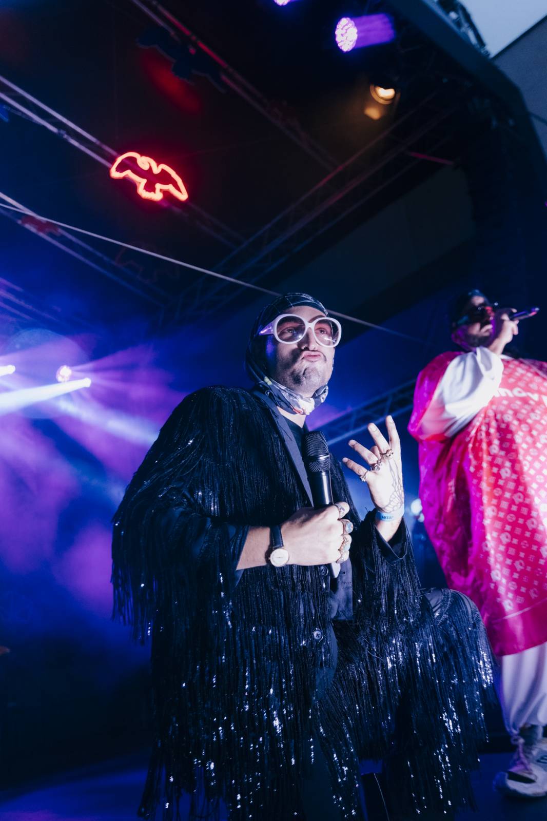 V Karlových Varech převzali stráž Zrní a Kapitán Demo, na koncertech měli plno