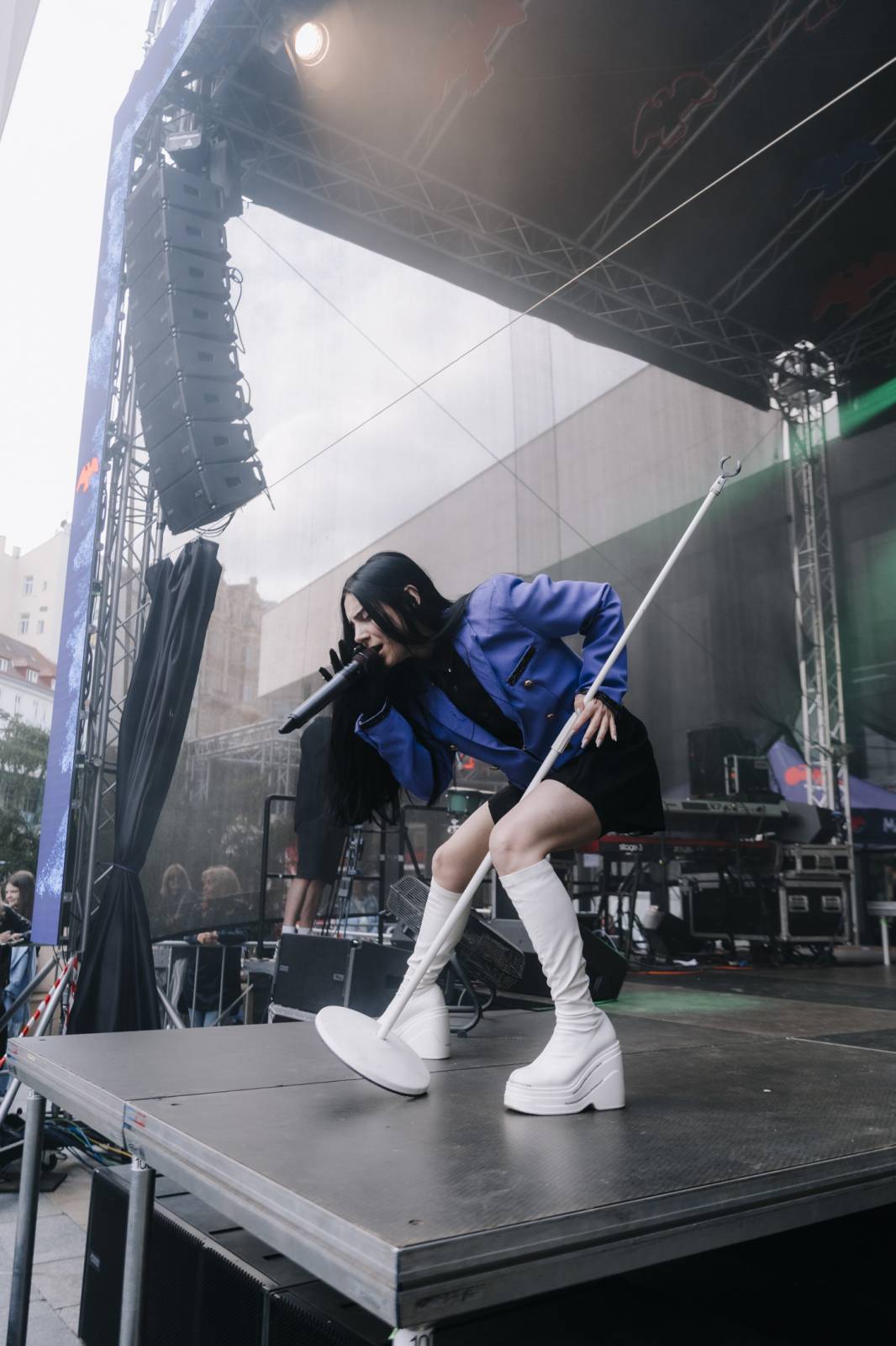 Pam Rabbit nechala Karlovy Vary nahlédnout do své duše, nadchl i Dan Bárta s Illustratosphere