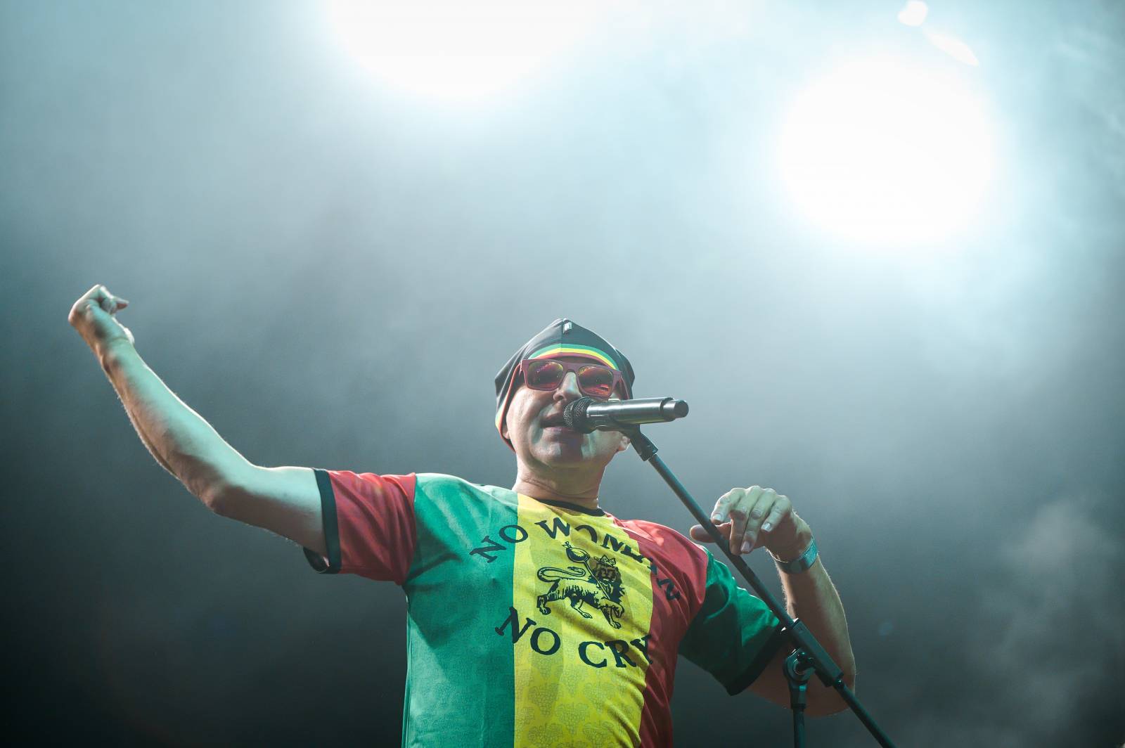 Tomáš Klus vyrazil v Jihlavě do publika, druhý den na Vysočina Festu hráli i PSH, Tři sestry či Ben Cristovao